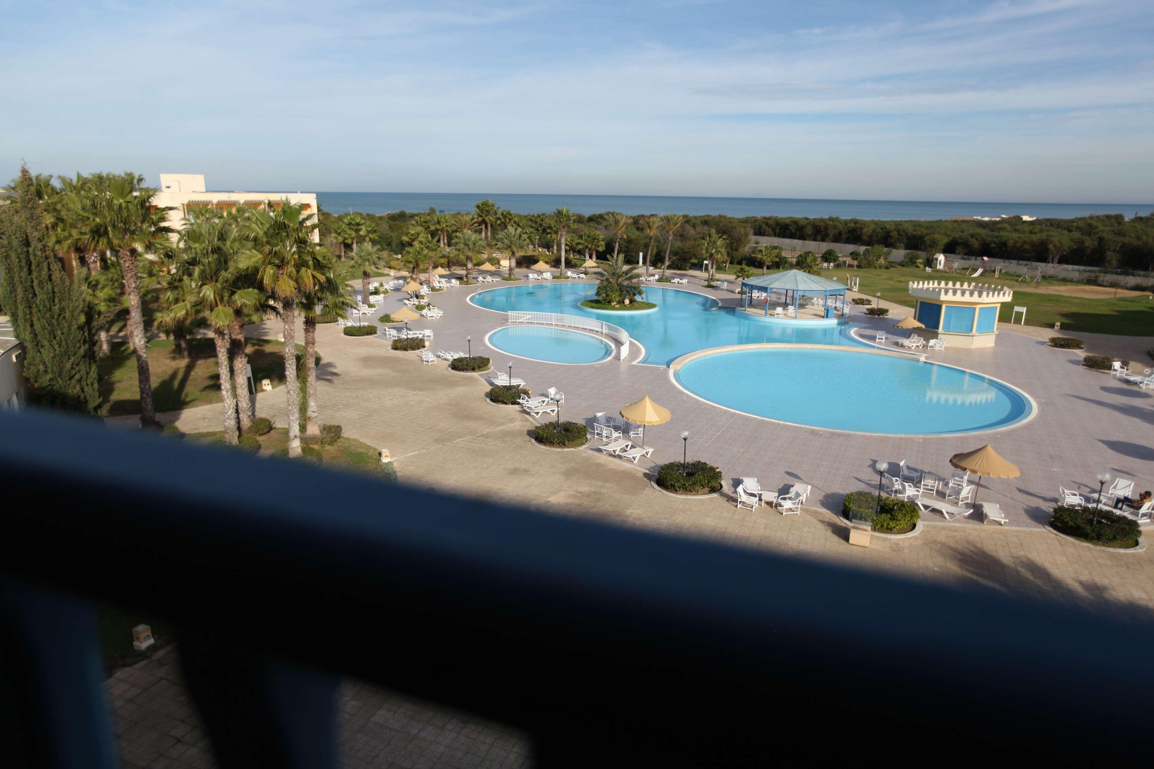Ramada Plaza By Wyndham Tunis Hotel Gammarth Exterior photo